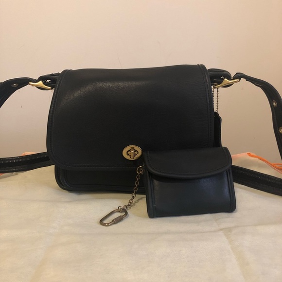 EXTRA PICS OF Auth Vintage Coach Wallet Style 7219 - Picture 8 of 8